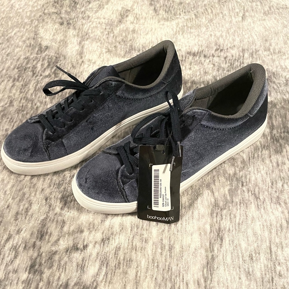 Men’s BoohooMAN Navy Trainer Sneakers Size 10